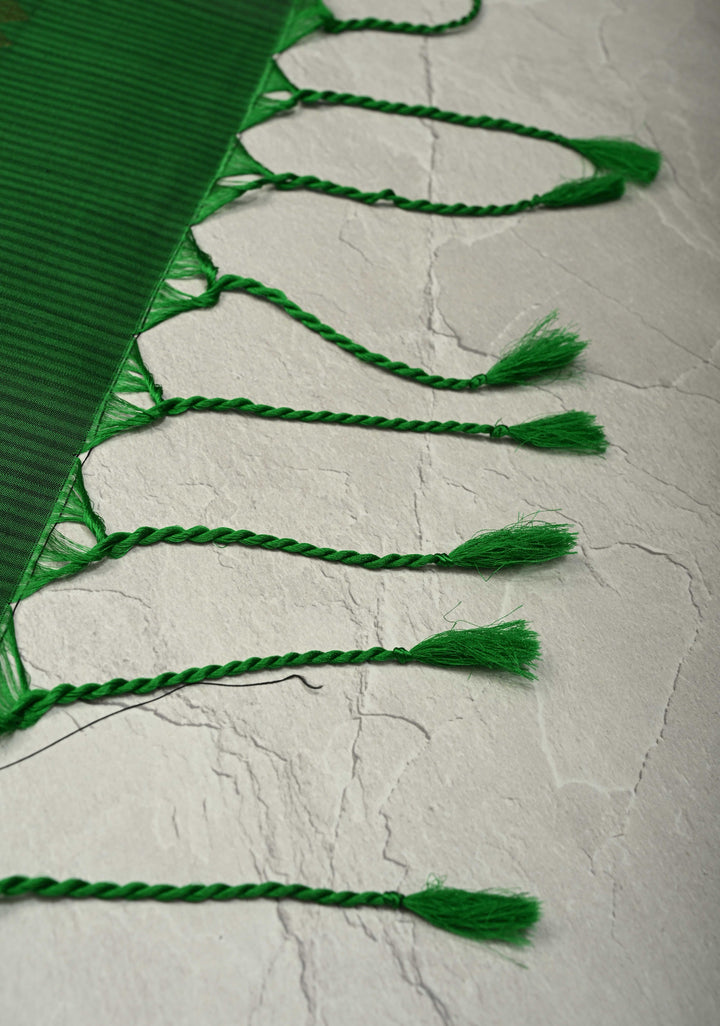 Mango Yellow Lightweight Pure Kanjivaram Soft Silk Saree with Zari Buttas and Contrast Green Rettiapet Zari Border | SILK MARK CERTIFIED