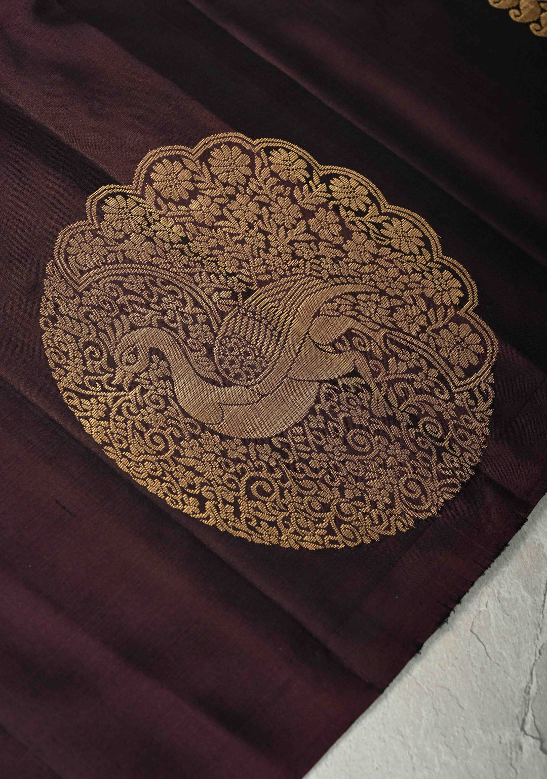 Deep Wine Dual Tone Border less Kanjivaram Soft Silk Saree with Peacock Motifs | SILK MARK CERTIFIED