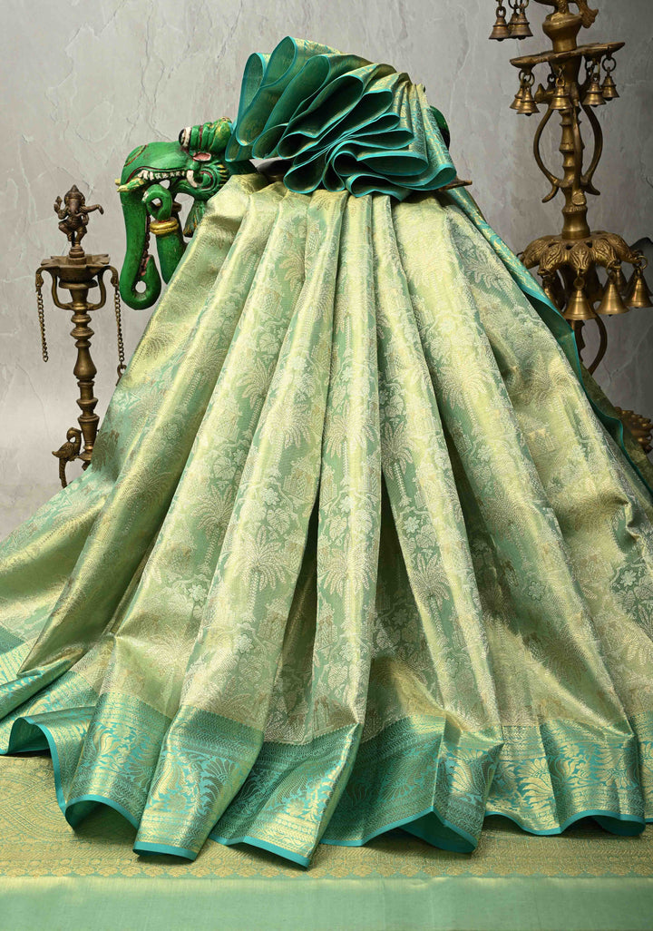 Pista Green Dual Tone Tissue Kanjivaram Pure Silk Saree with Meenakari  Brocade and Zari Border | SILK MARK CERTIFIED