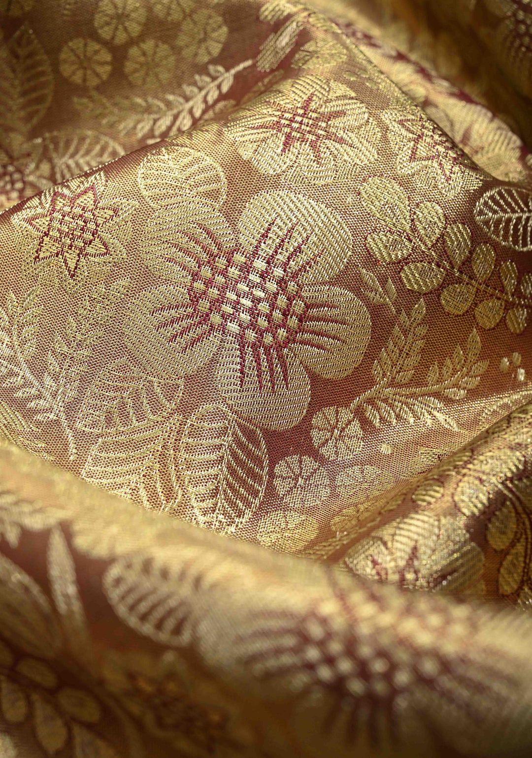 Purple Gold Dual Tone Tissue Kanjivaram Pure Silk Saree with Meenakari  Floral Brocade and Zari Border | SILK MARK CERTIFIED