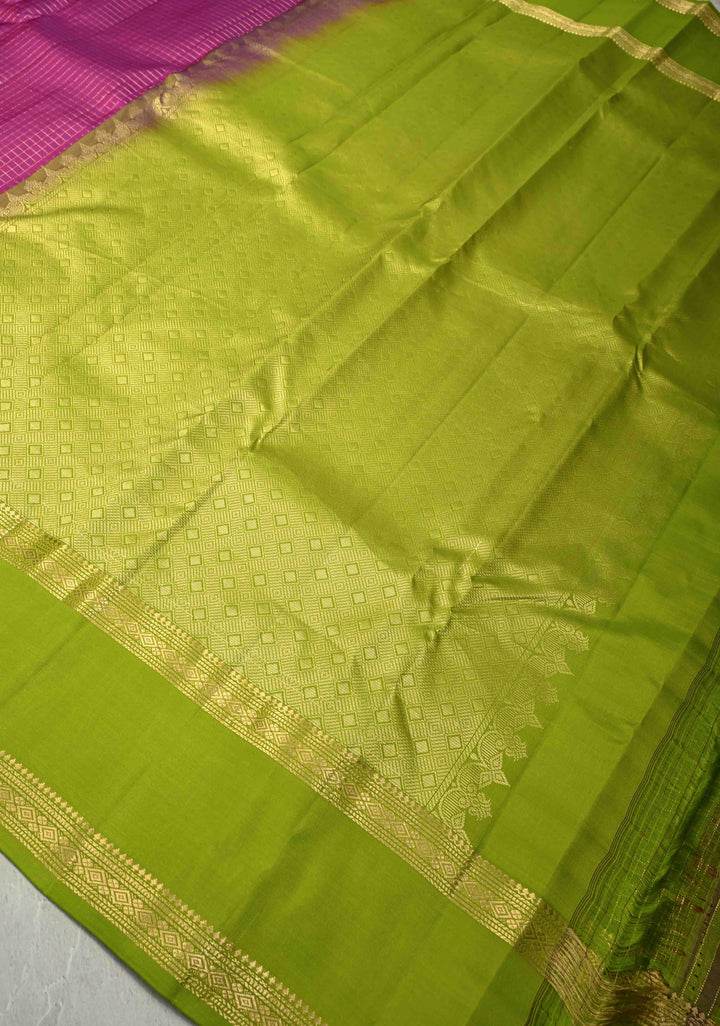 Deep Rani pink Kanjivaram Soft Silk Podi kattam Checks Saree with Rettaipet Zari Border | SILK MARK CERTIFIED | SHOBITAM