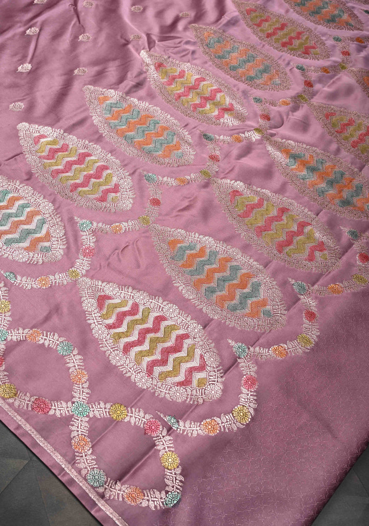 Light Purple Banarasi Semi Mashru Silk Saree with Floral Zari Butta and Hand Brushed Dye On Scallop Border