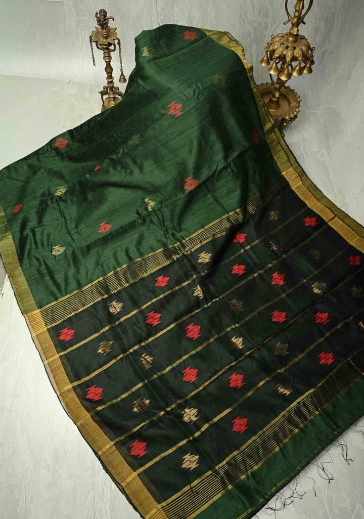 Green Gold Handloom Matka Silk Jamdani Saree with blouse Piece