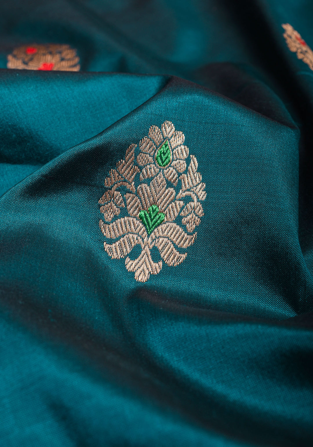 Prussian Blue Borderless Banarasi Katan Silk Saree with Meenakarai Buttas and Butti Blouse PIece | SILK MARK CERTIFIED
