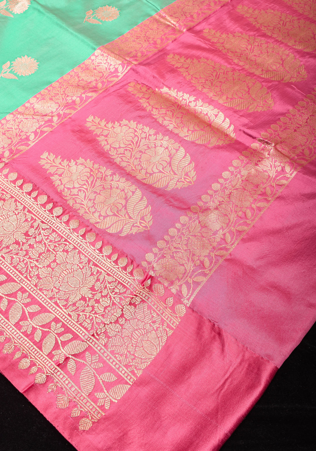 Green Dual tone Banarasi Pure Katan Silk Saree with Floral Buttas and Pink Borders | SILK MARK CERTIFIED