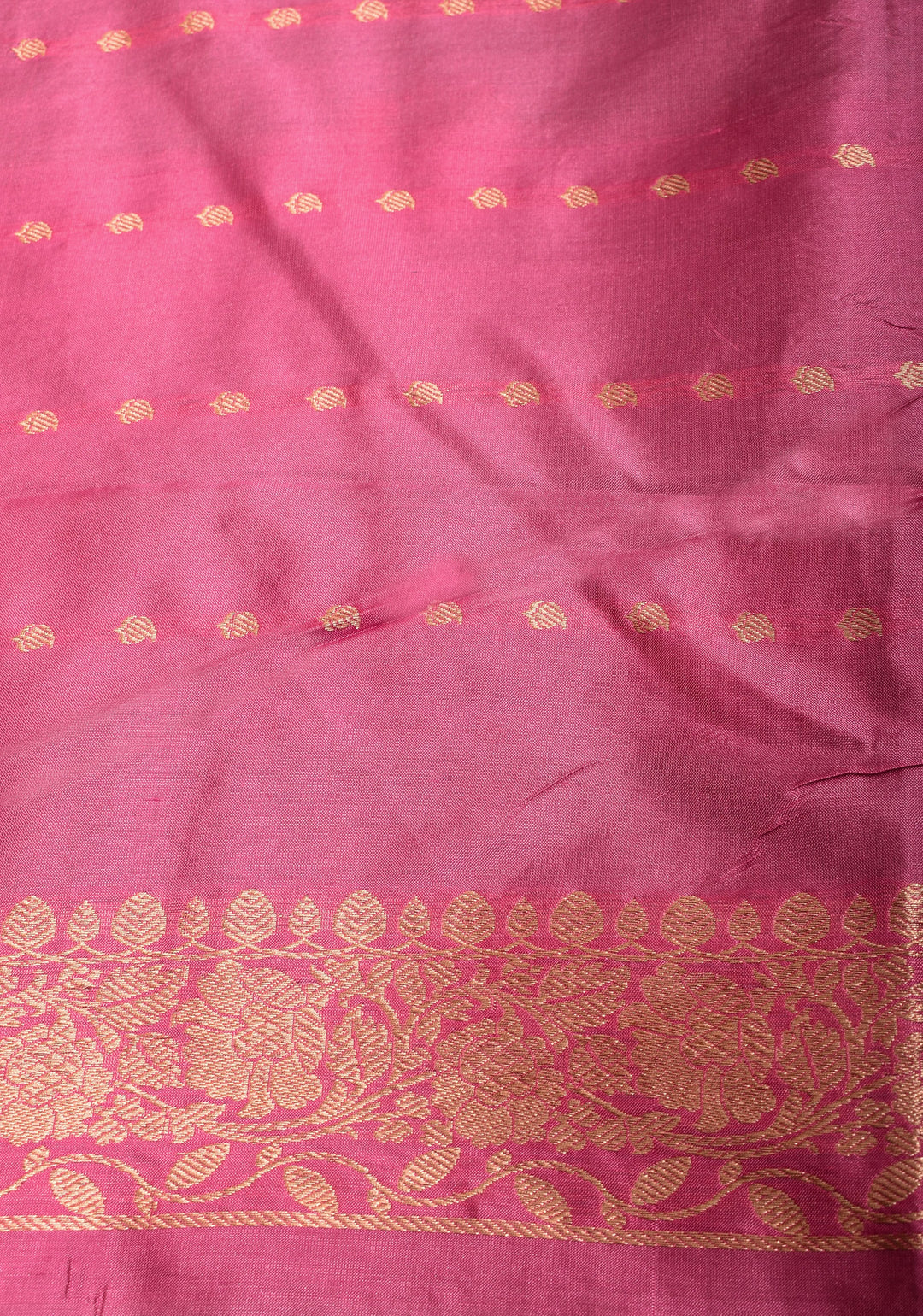 Green Dual tone Banarasi Pure Katan Silk Saree with Floral Buttas and Pink Borders | SILK MARK CERTIFIED