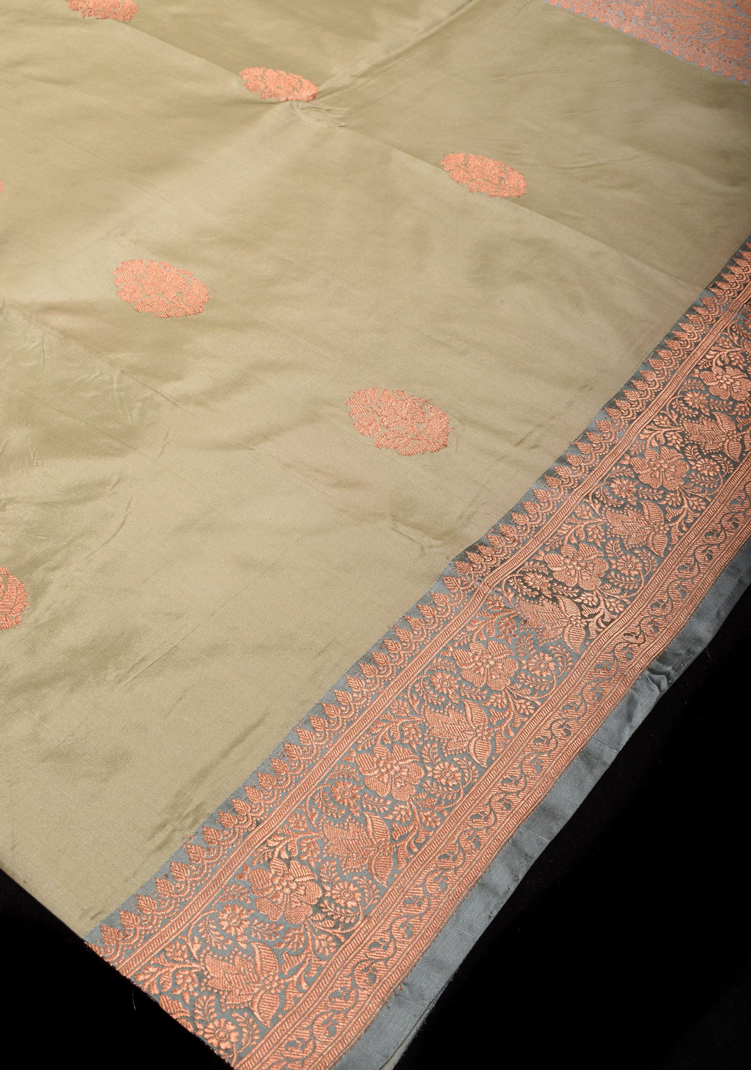 Dewy Green Banarasi Pure Katan Silk Saree with floral Buttas and Gray Borders | SILK MARK CERTIFIED