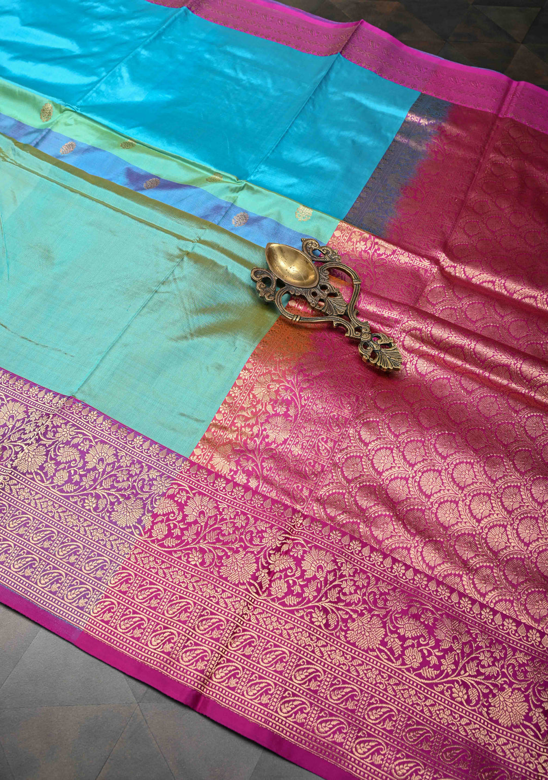 Cyan-Sea Green Pure Banarasi Katan Silk Saree with Zari Buttas and Contrast Zari Border | SILK MARK CERTIFIED
