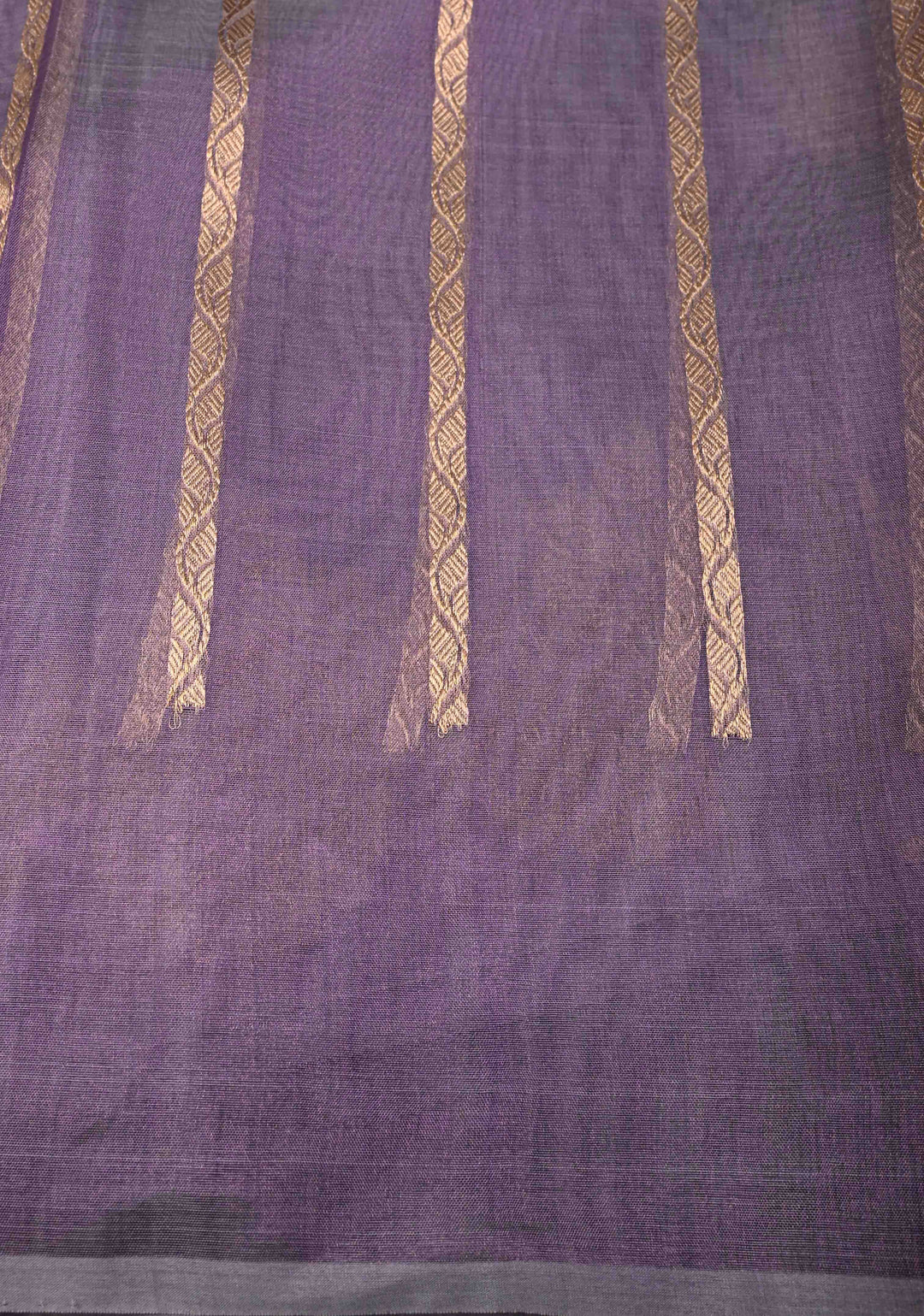 Stunning Lavender Pure Banarasi Organza Silk Saree with Zari Buttas and Scallop Border | SILK MARK CERTIFIED