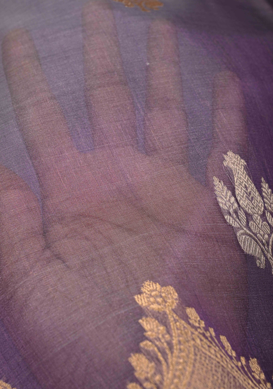 Stunning Lavender Pure Banarasi Organza Silk Saree with Zari Buttas and Scallop Border | SILK MARK CERTIFIED