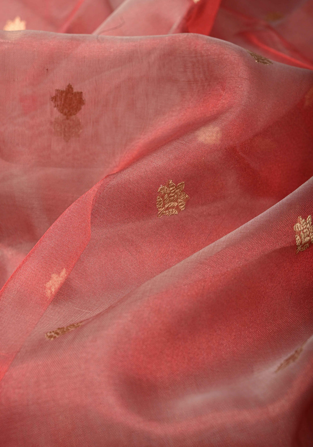Coral Pink Pure Banarasi Organza Silk Handloom Saree with Zari Buttas and Scallop Border | SILK MARK CERTIFIED