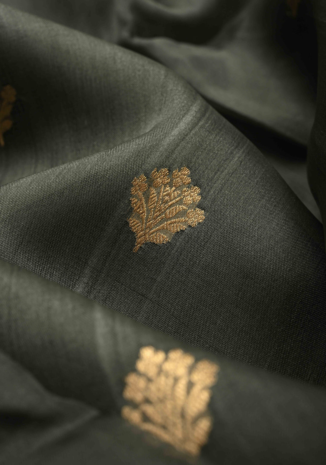 Gray Pure Banarasi Organza Silk Saree with Floral Zari Buttas and Zari Border | SILK MARK CERTIFIED