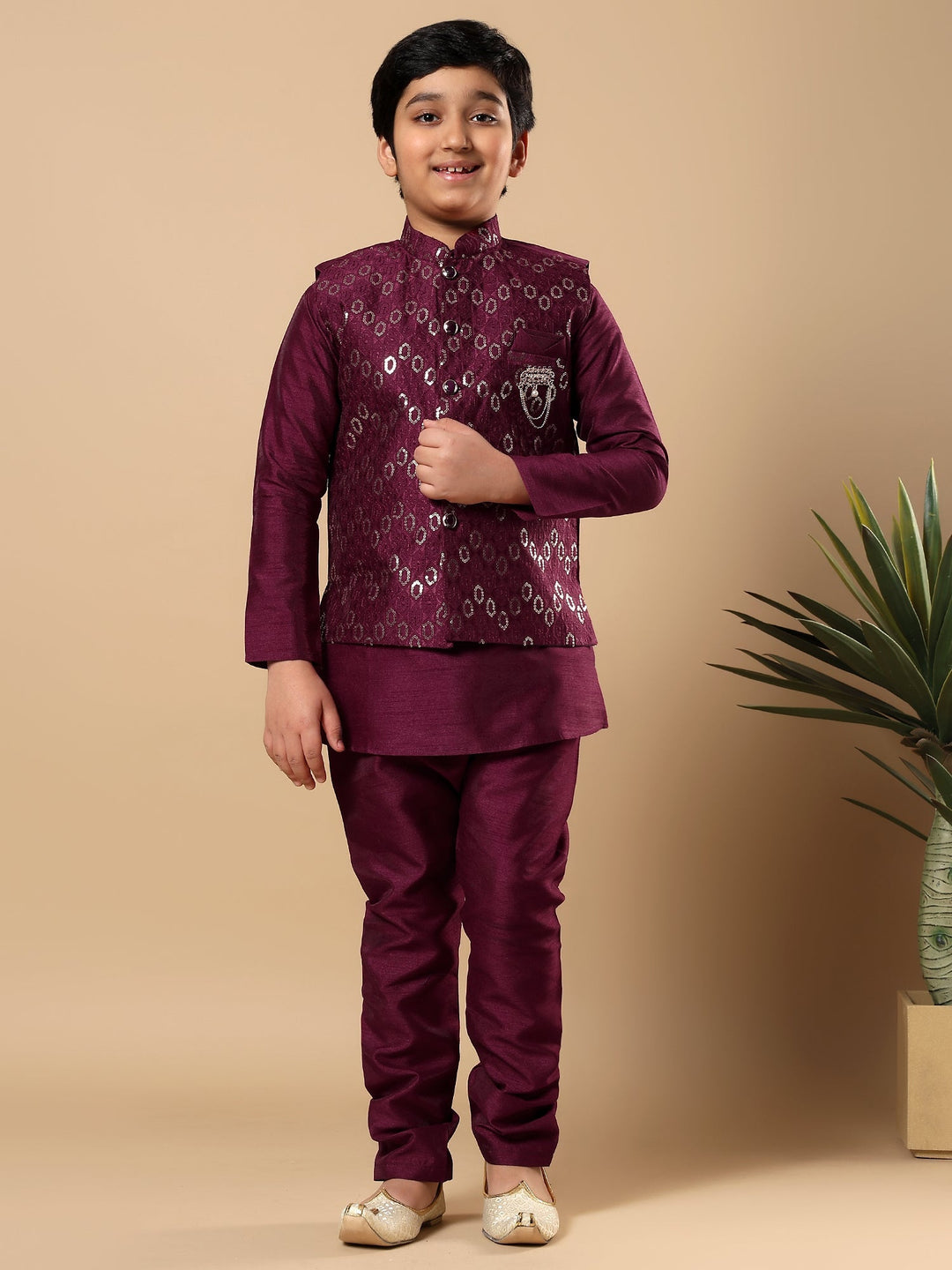 Boys Cotton Silk Oval Sequined Buti Pattern Kurta Pyjama and Waistcoat Set - Wine | SHOBITAM