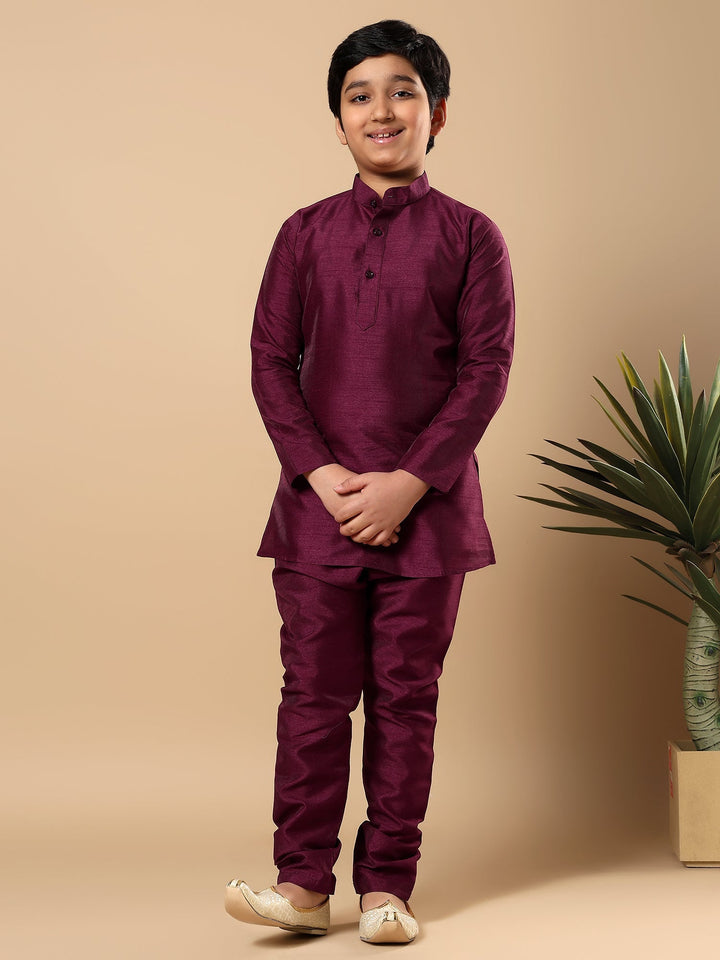 Boys Cotton Silk Oval Sequined Buti Pattern Kurta Pyjama and Waistcoat Set - Wine | SHOBITAM