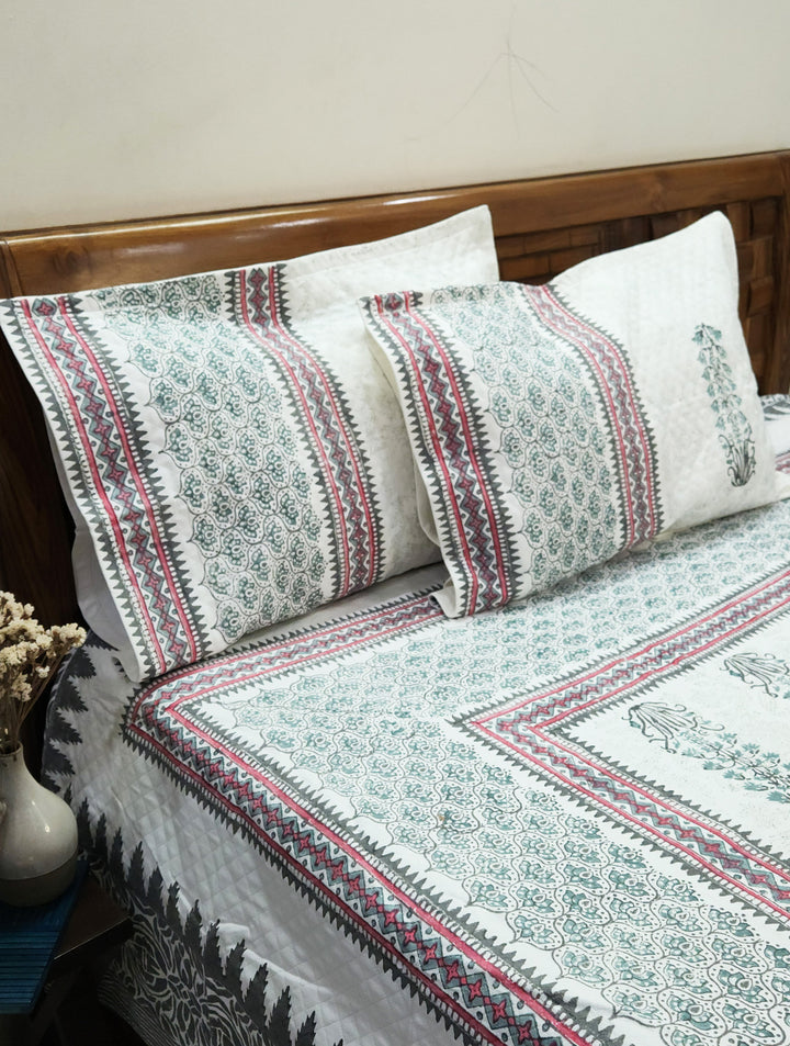 Off White & Pink Matelassé Cotton Jacquard Hand Block Printed King Bedcover with 2 Pillow Covers
