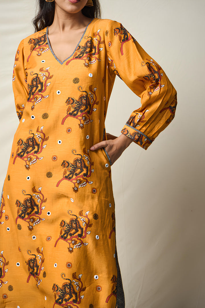 BĀGH KURTA + PANT (SET OF 2) | SHOBITAM