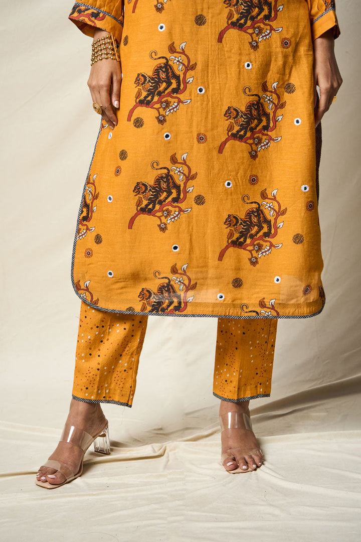 BĀGH KURTA + PANT (SET OF 2) | SHOBITAM