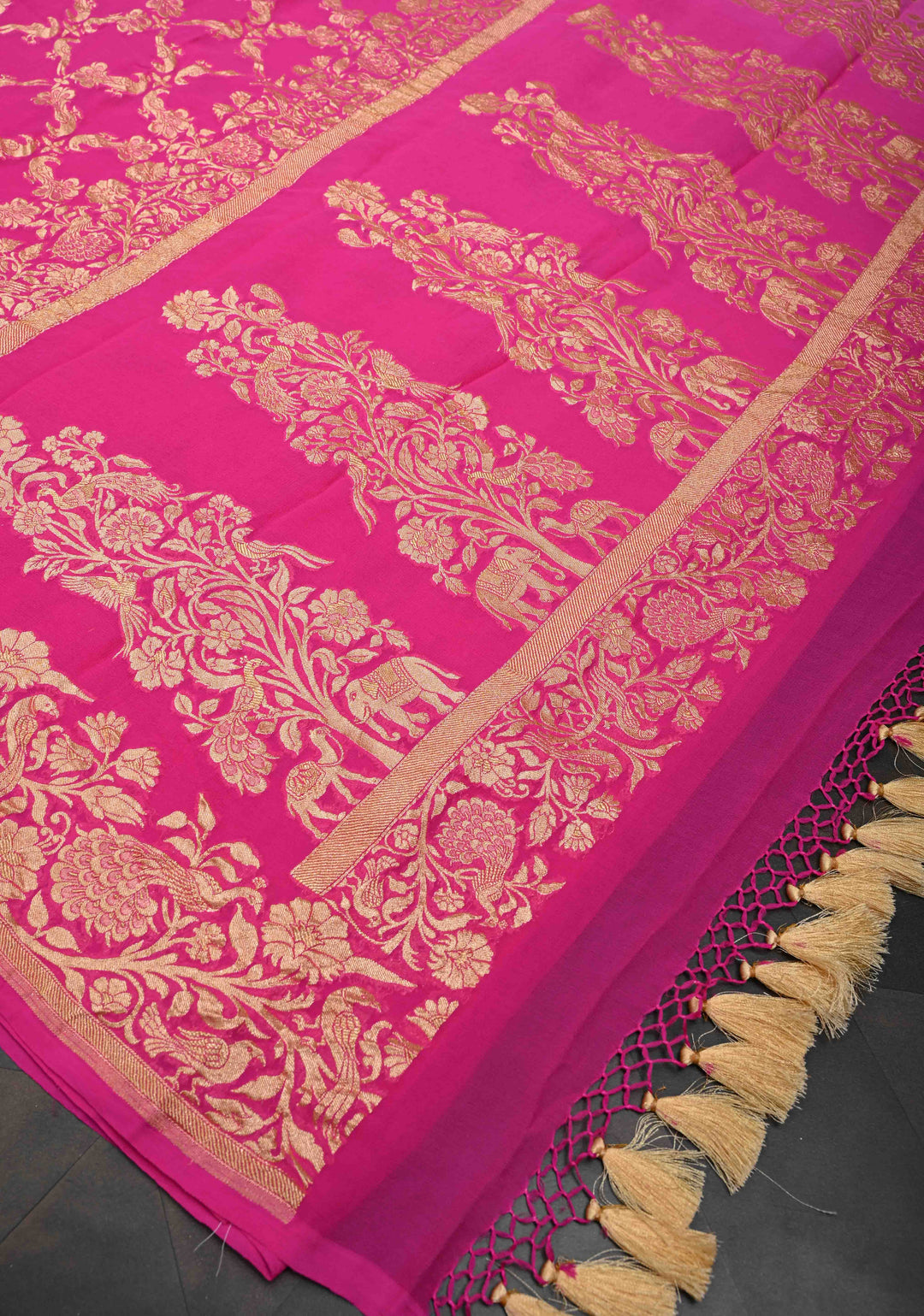 Shades of Pink Color Authentic Shikaargah Peacock Parrot Jaal Pure Silk Georgette Banarasi Saree | SILK MARK CERTIFIED