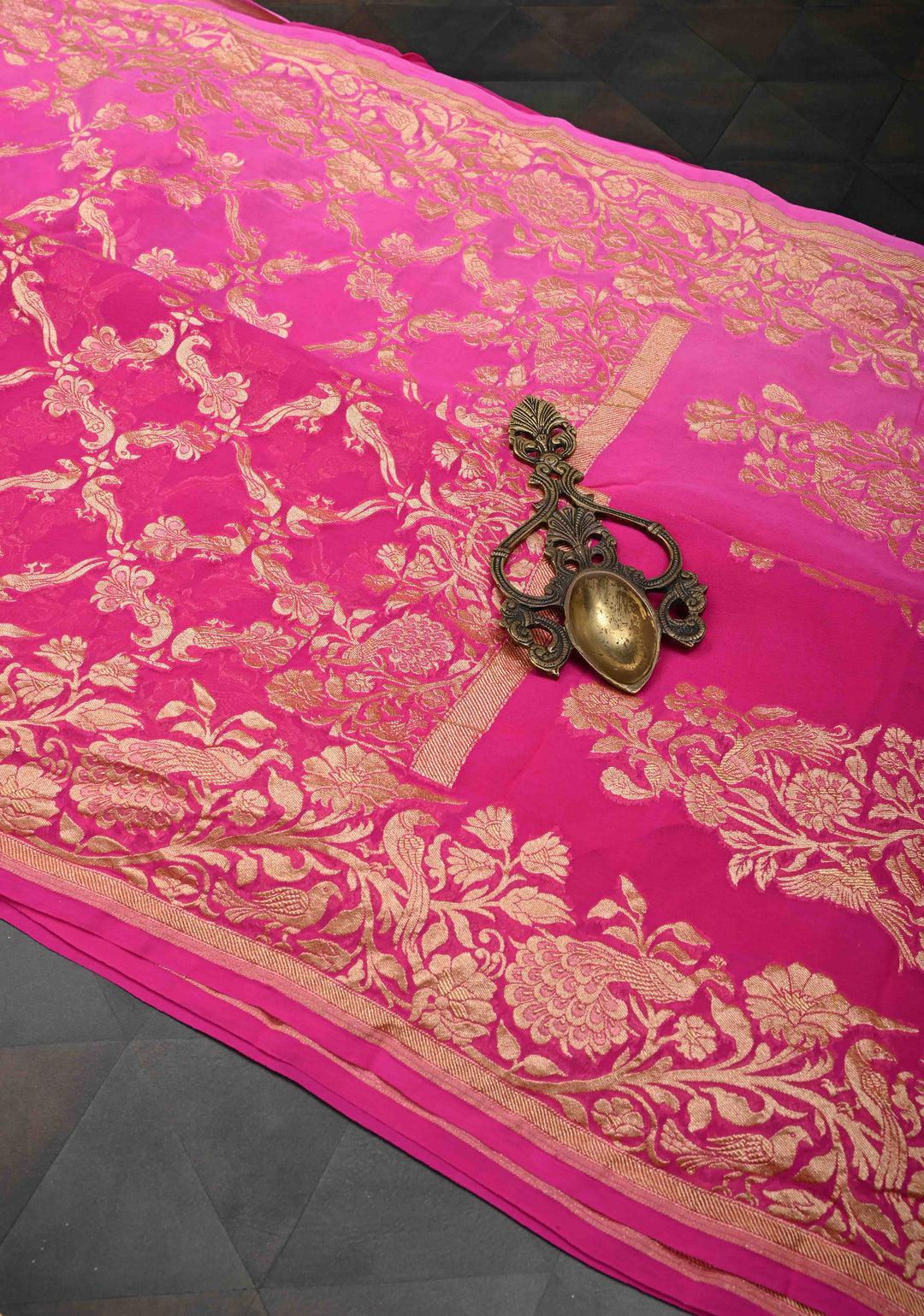 Shades of Pink Color Authentic Shikaargah Peacock Parrot Jaal Pure Silk Georgette Banarasi Saree | SILK MARK CERTIFIED