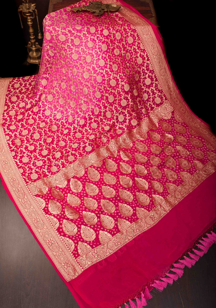 Authentic Hand Bandhej Banarasi Silk Georgette Saree in Pink and Red with Ombre jaal pattern | SILK MARK CERTIFIED