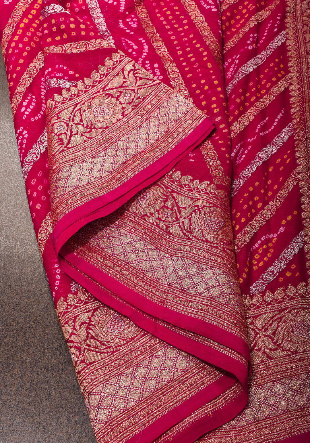 Exquisite Red geometric Zari Heal Sarkam bandhej on pure silk Banarasi georgette Saree | SILK MARK CERTIFIED