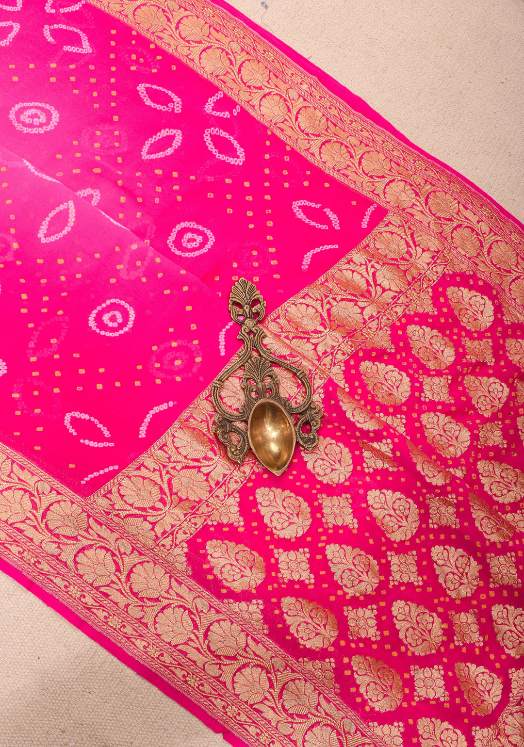 Ombre Authentic Sarkam Bandhej chiffon Saree in hot pink with zari boder | SILK MARK CERTIFIED