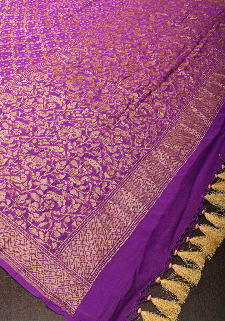 Lavender Authentic Hand Bandhej Banarasi Silk Georgette Saree with  Shikargah Skirt Border | SILK MARK CERTIFIED
