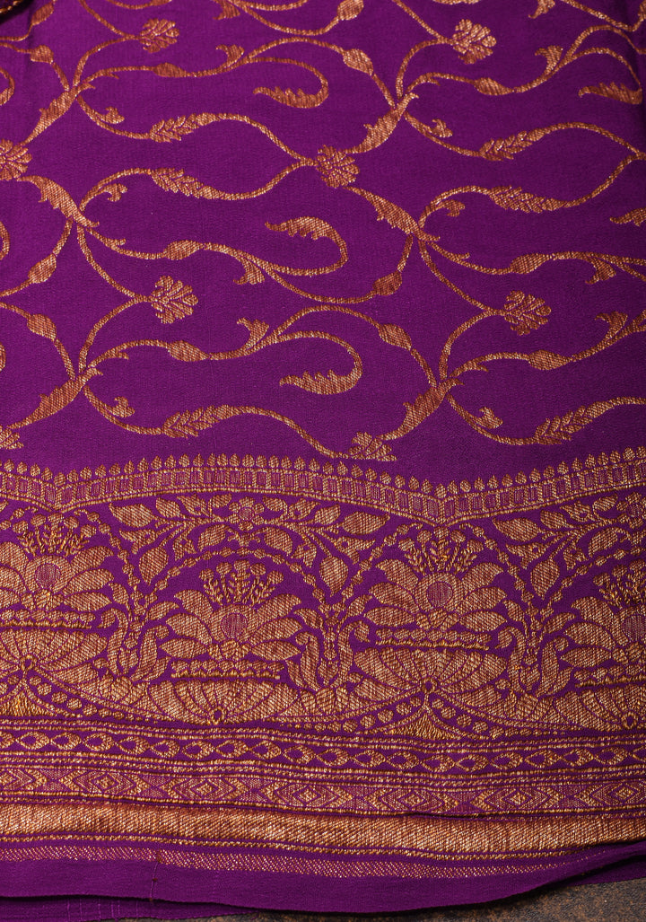 Purple Banarasi Pure Georgette Silk saree with Chunri Buttis and Antique Zari Border | SILK MARK CERTIFIED