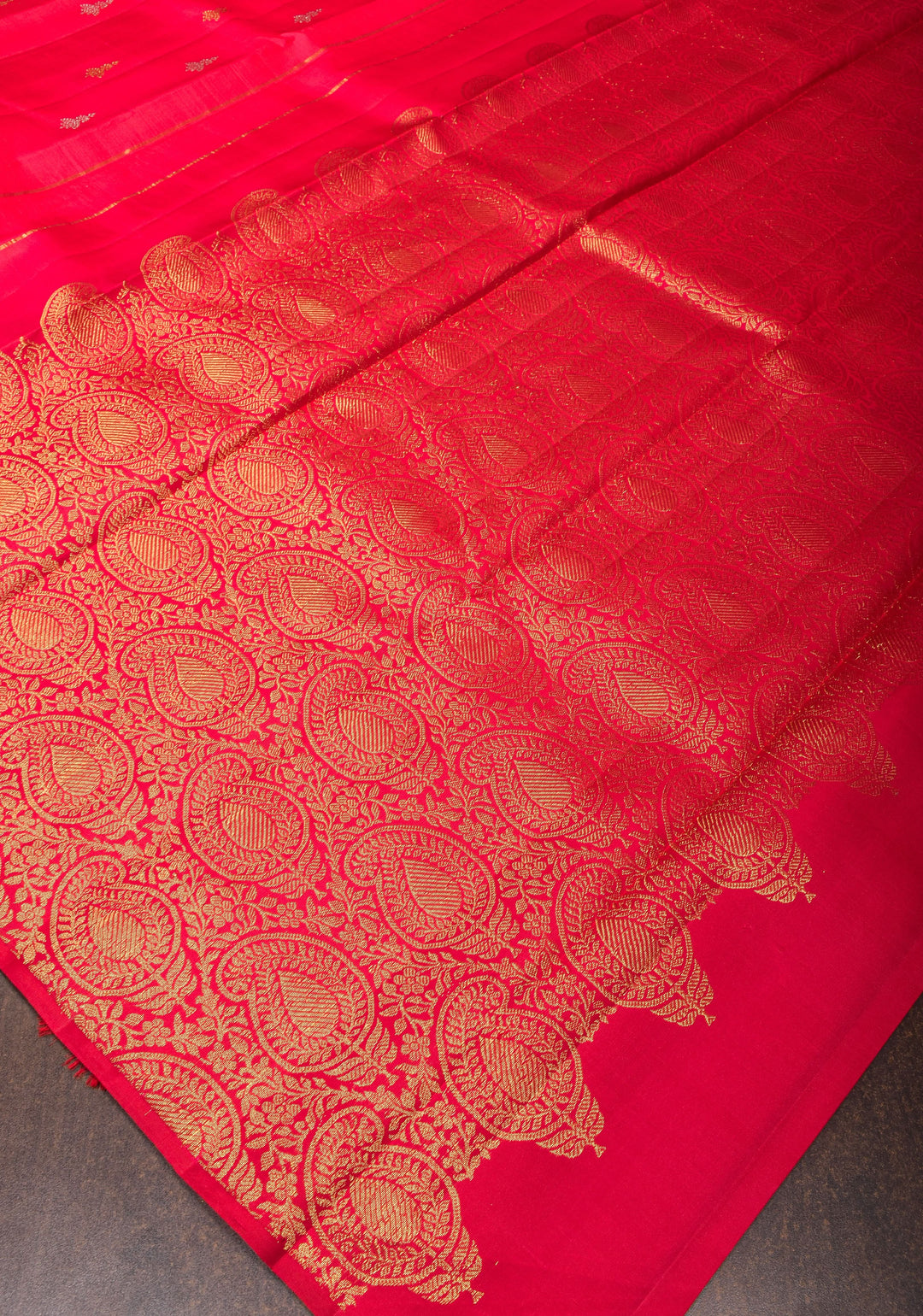 Borderless Pinkish Red  Kanjivaram Silk Saree with Banarasi inspired meenakari Motifs | SILK MARK CERTIFIED