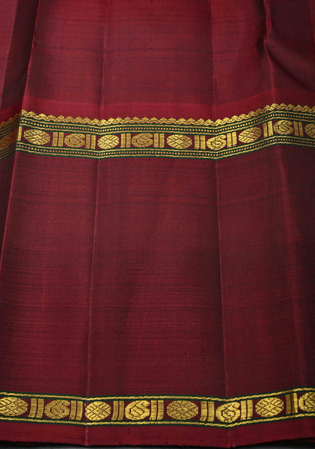 Korvai Gray Checks Pattern Kanjivaram Silk Saree With Ganga Jamuna Border | SILK MARK CERTIFIED