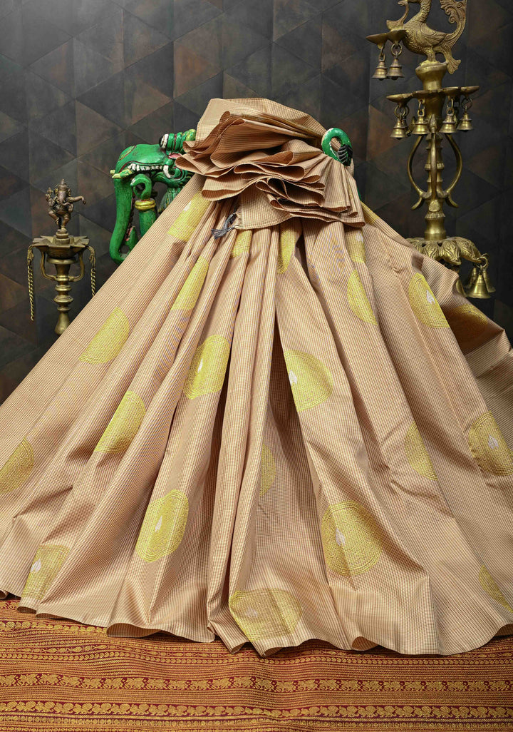Pure Zari Borderless Beige & Khaki Gingham Checks Kanjivaram Silk Saree With Alfi Buttas | SILK MARK CERTIFIED