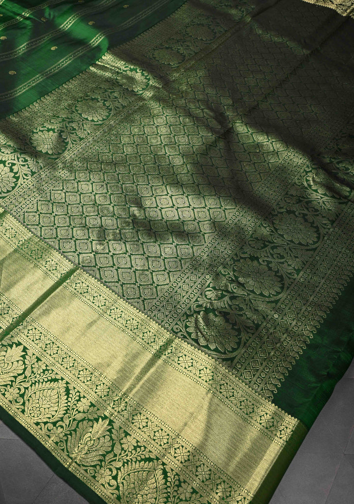 Green Ornate Zari Stripes Pure Kanjivaram Silk Saree with Zari Buttas and Zari Border | SILK MARK CERTIFIED