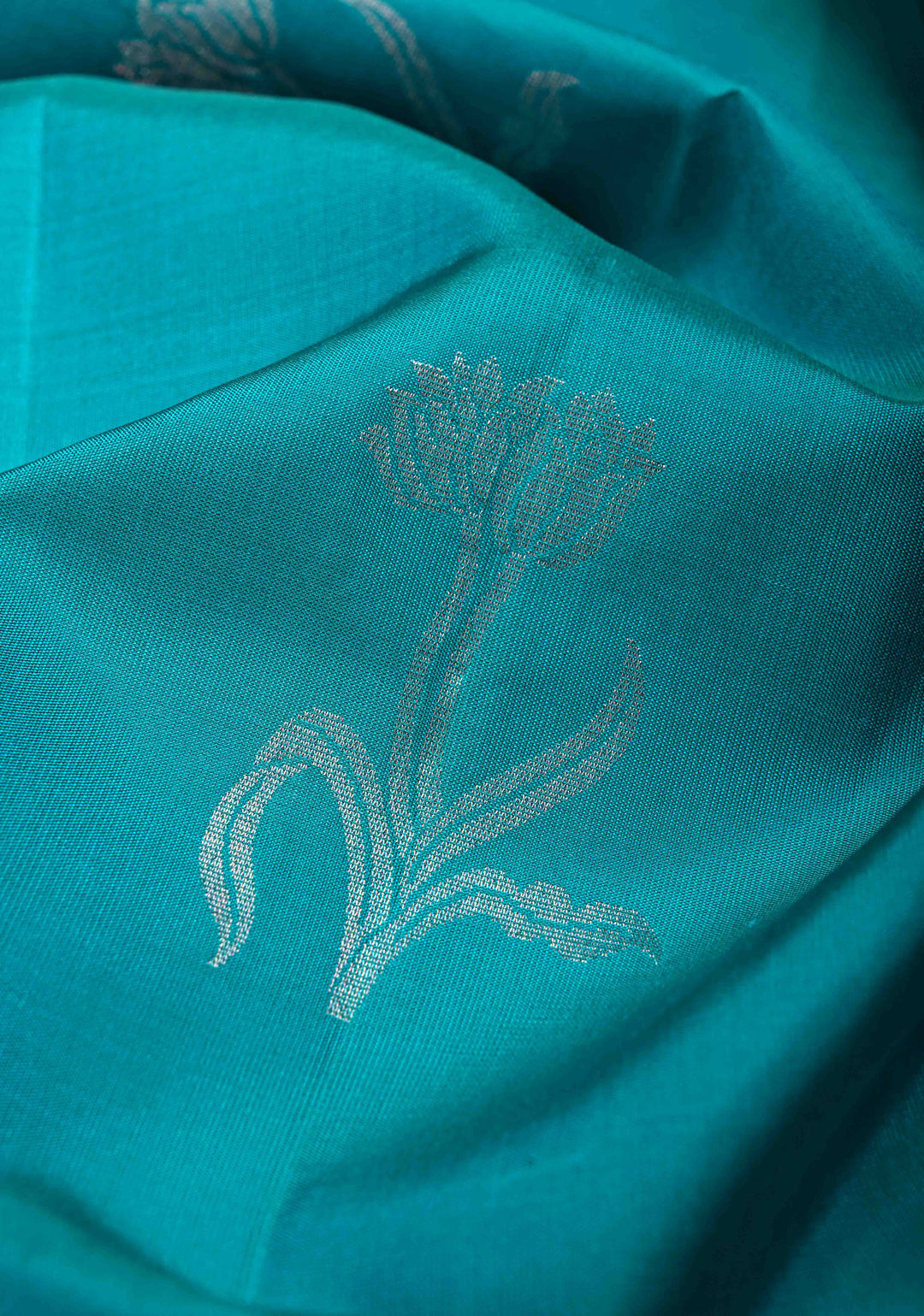 Borderless Dark Turquoise Kanjivaram Soft Silk Saree With Zari Buttas | SILK MARK CERTIFIED