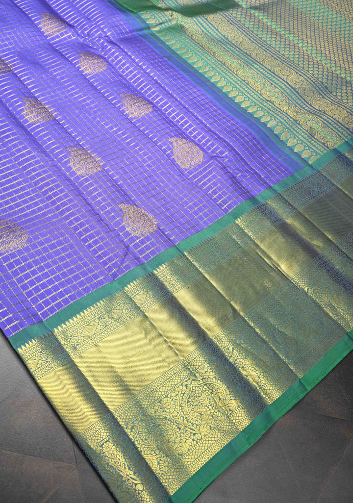 Pre-Order: Pure silver Jari Lavendra Checks Pattern Kanjivaram Silk Saree With Zari Buttas And Contrast Zari Border | SILK MARK CERTIFIED