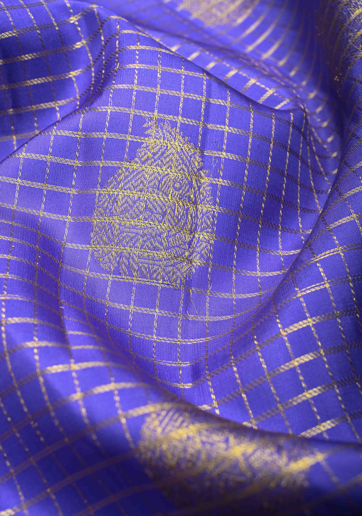 Pre-Order: Pure silver Jari Lavendra Checks Pattern Kanjivaram Silk Saree With Zari Buttas And Contrast Zari Border | SILK MARK CERTIFIED