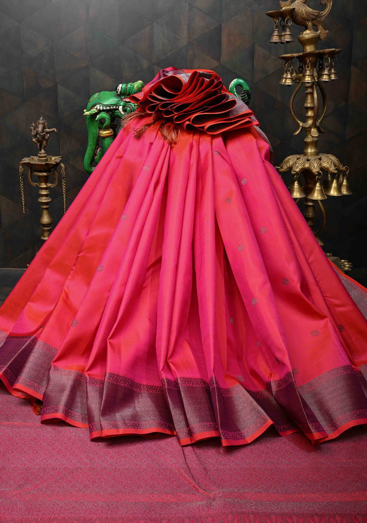 Pink dual tone Kanjivaram Pure Silk Saree with trendy Antique Black Zari Broder | SILK MARK CERTIFIED