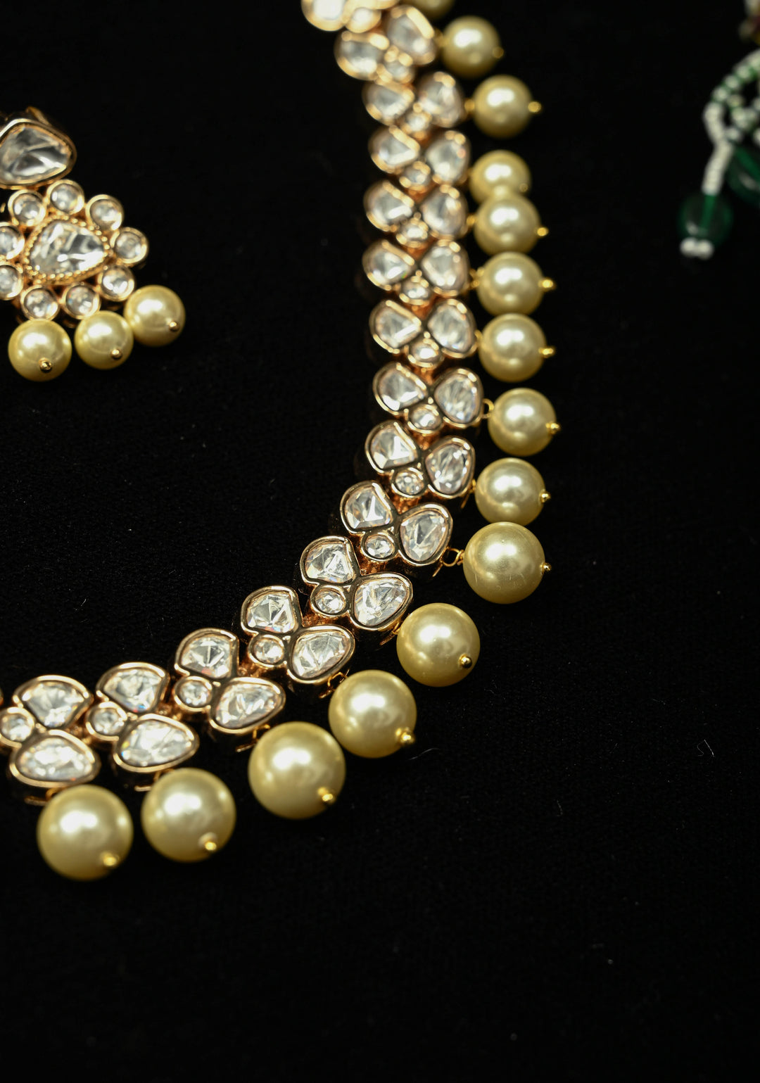 Kundan Necklace Set with off-white shell pearls