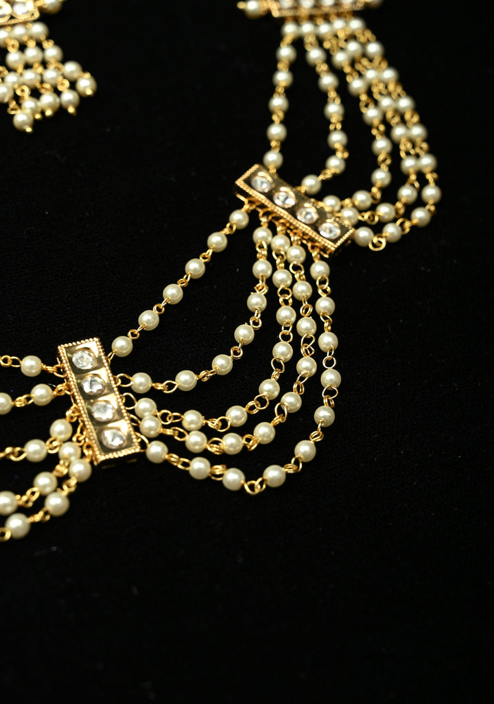 Layered Pearls and Kundan Necklec Set