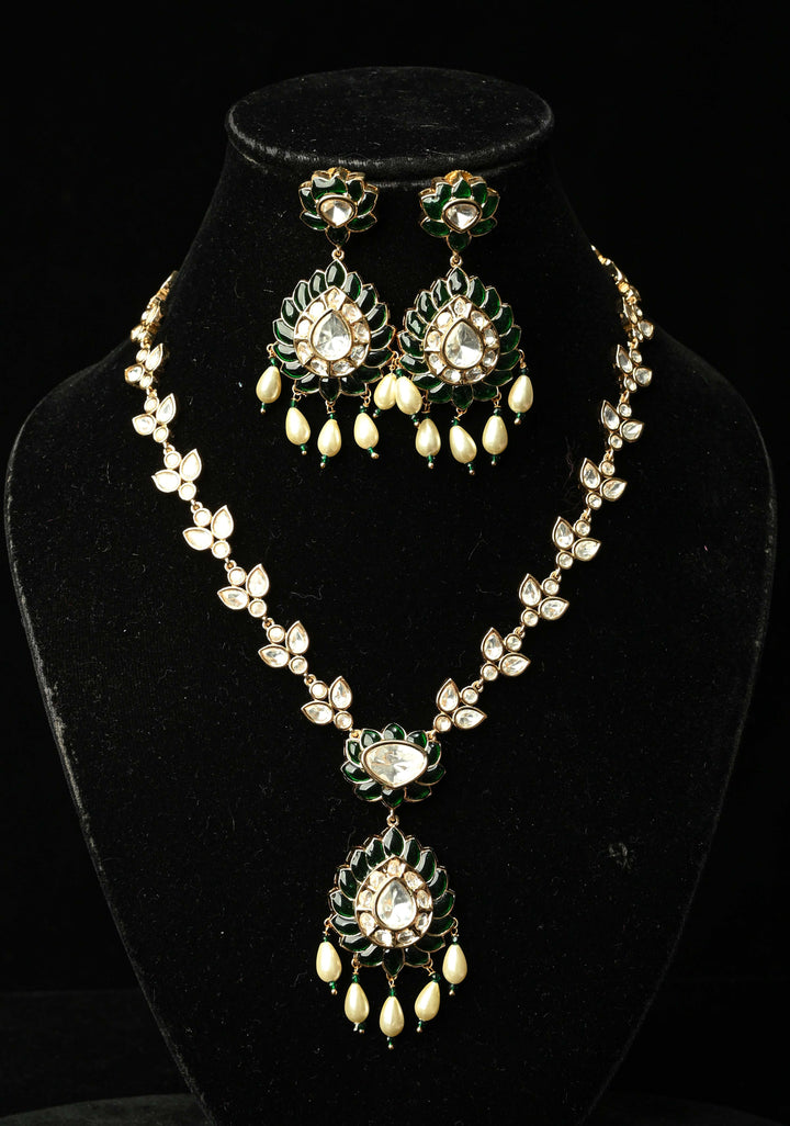 Emerald Long Kundan Necklace with earrings