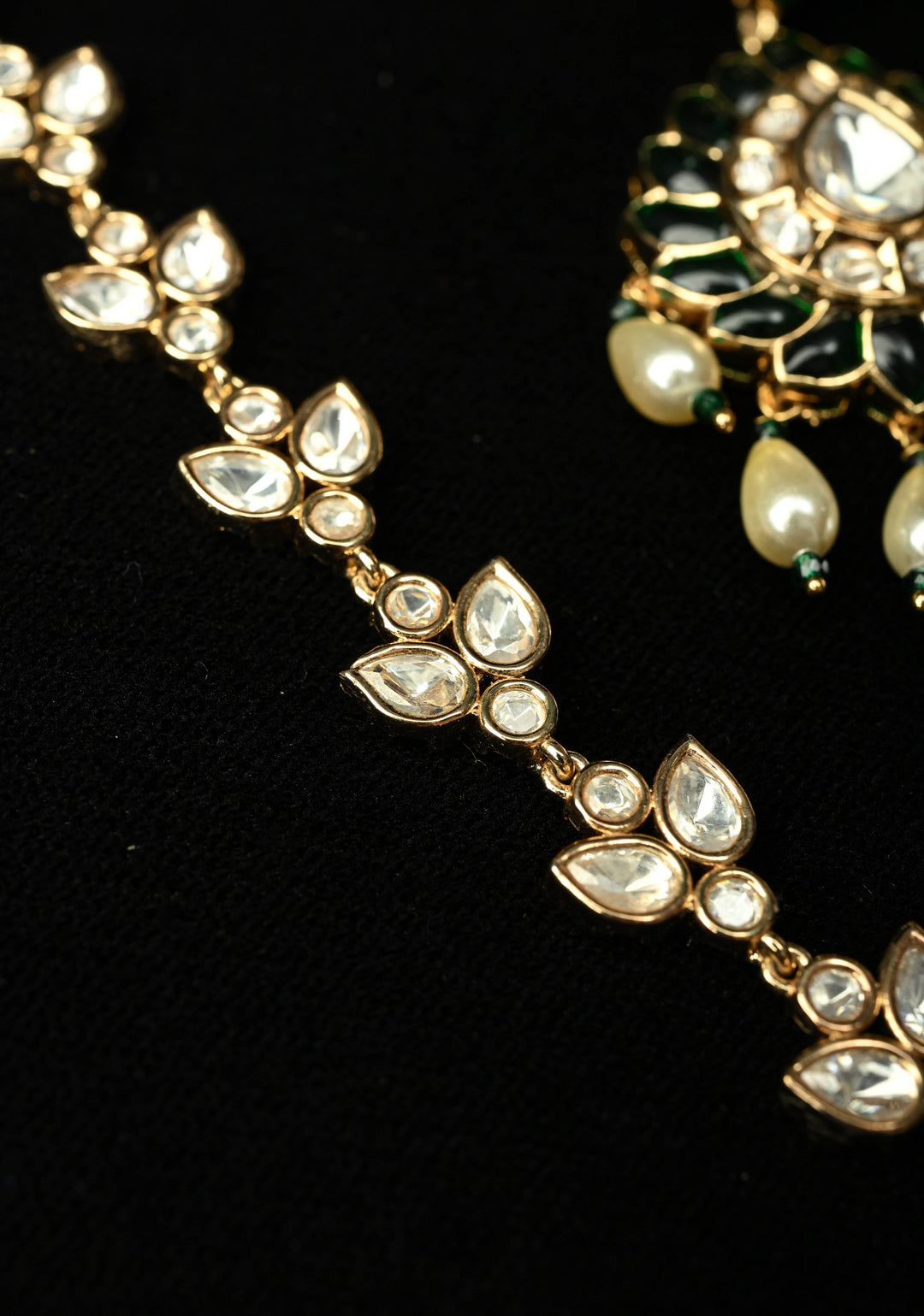 Emerald Long Kundan Necklace with earrings