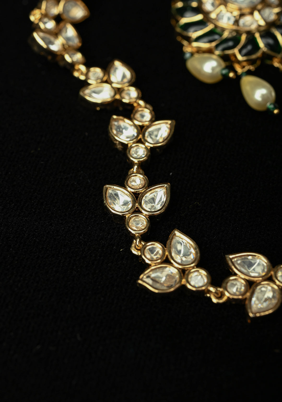 Emerald Long Kundan Necklace with earrings