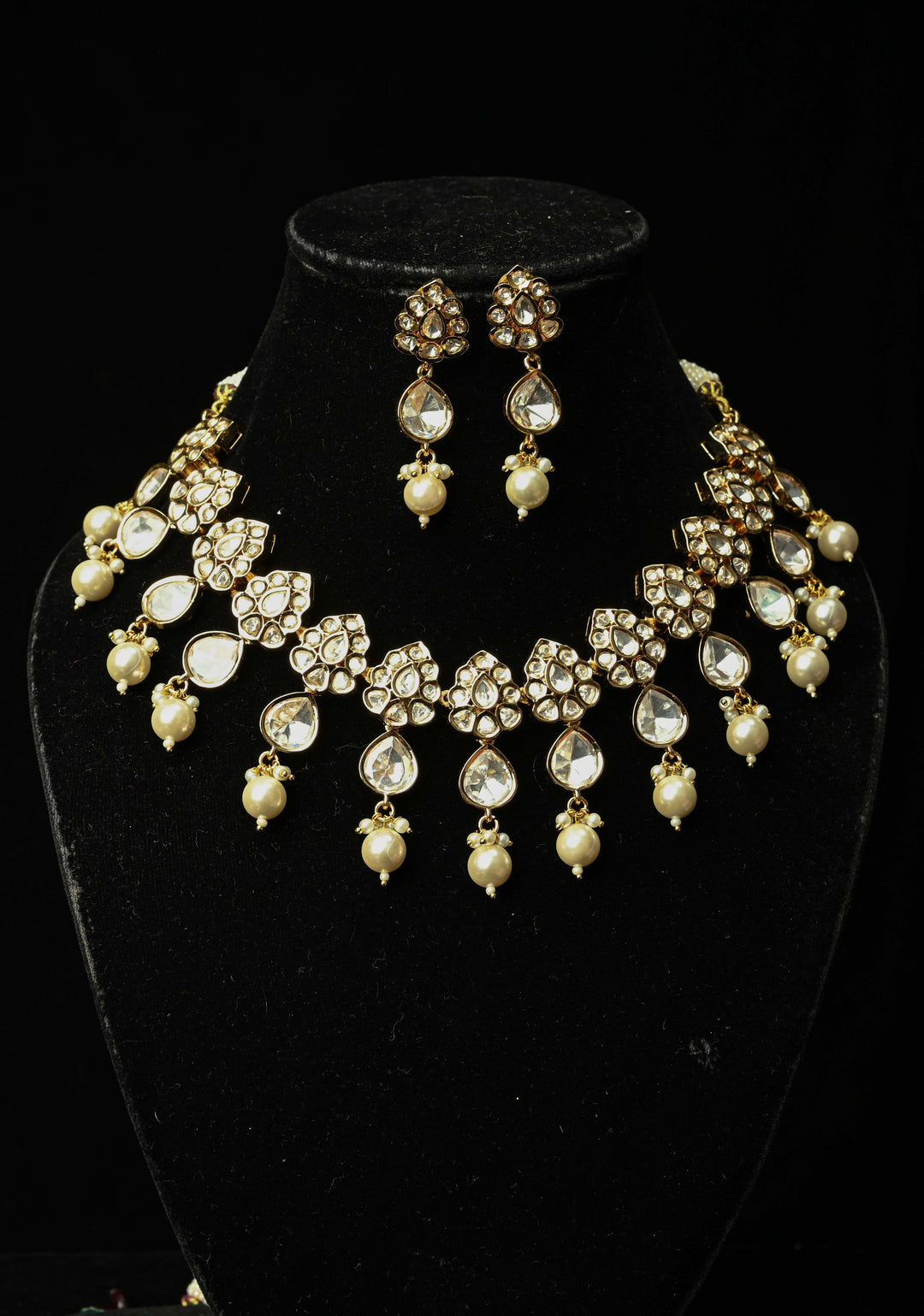 Bridal Kundan Set with White Stones and Dangling Pearls