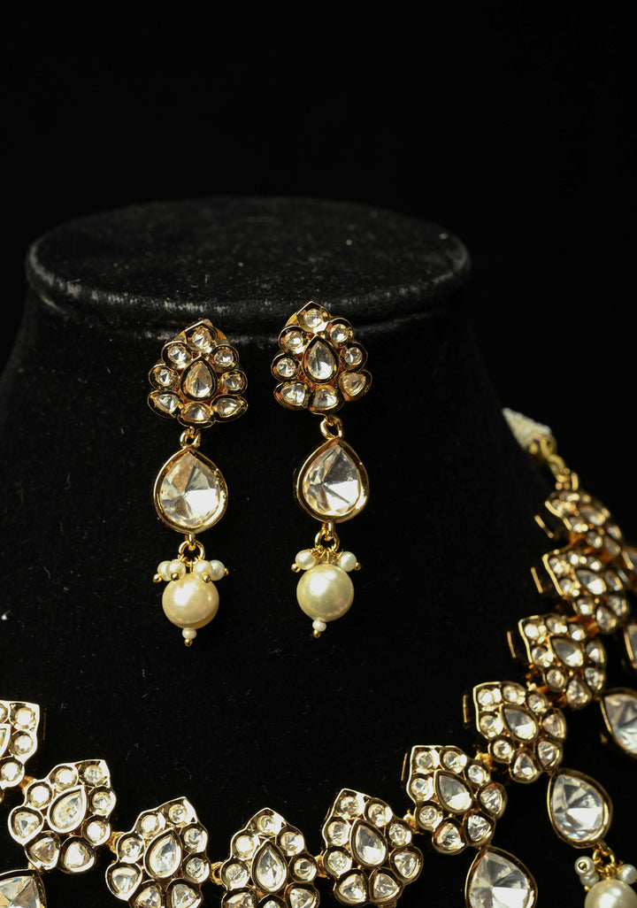 Bridal Kundan Set with White Stones and Dangling Pearls