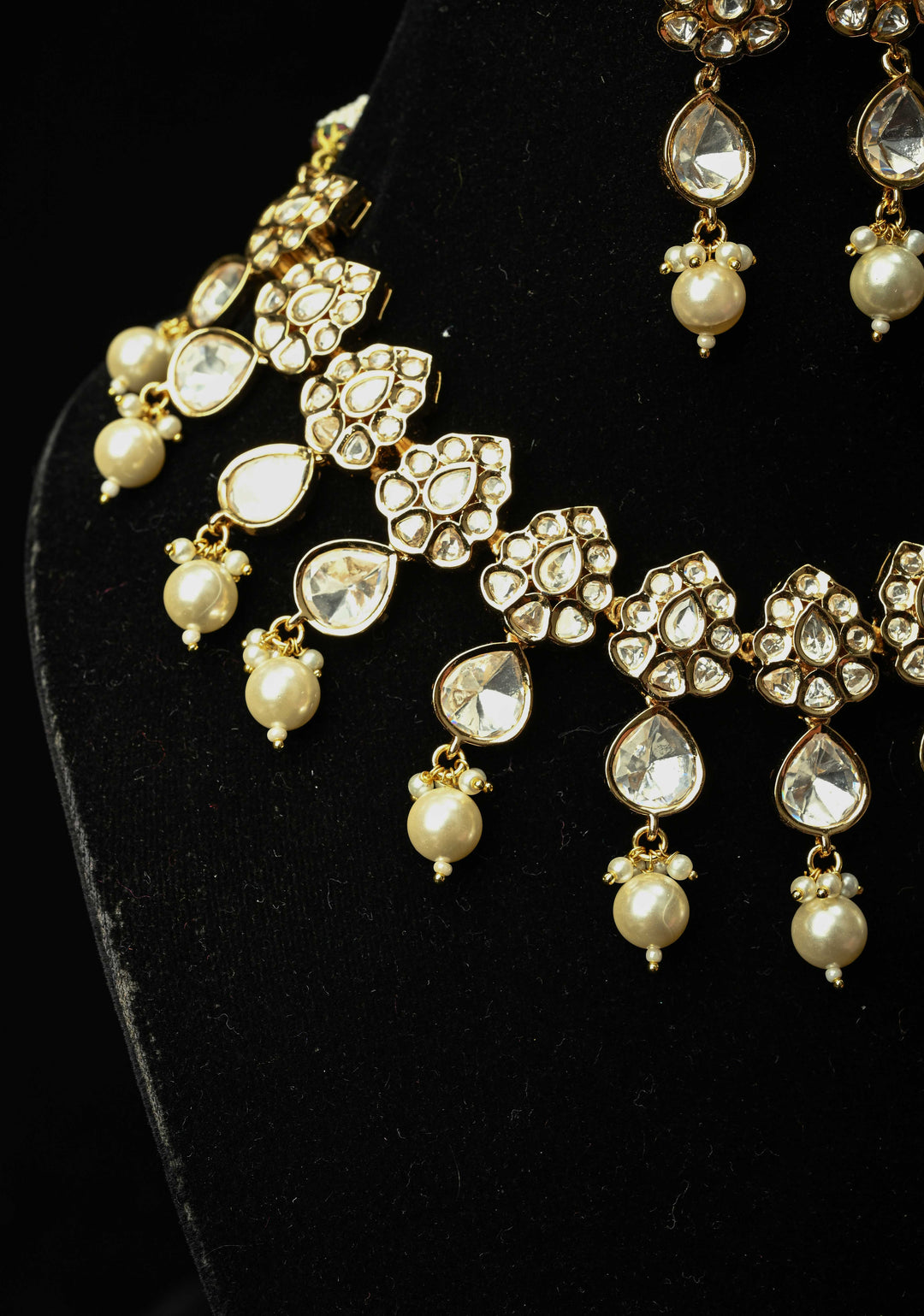 Bridal Kundan Set with White Stones and Dangling Pearls