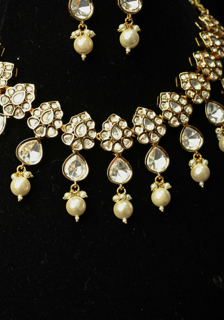 Bridal Kundan Set with White Stones and Dangling Pearls