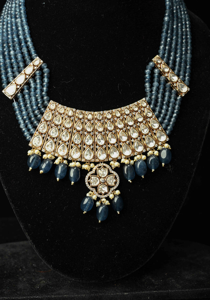 Kundan Grey Beaded Choker Set