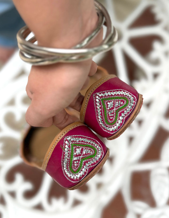 DISCO Multicolor Embroidered Jutties
