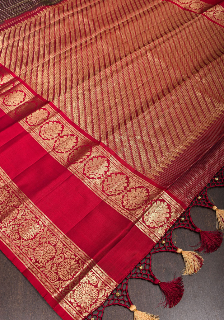 Exquisite Green Kanjivaram Pure Silk Saree with zari checks  and 11” spectacular borders  | SILK MARK CERTIFIED