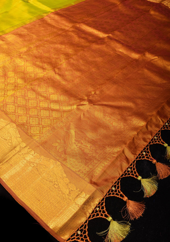 Citrine Dual  tone Kanjivaram Pure Silk Saree with Zari Floral motifs and zari border| SILK MARK CERTIFIED