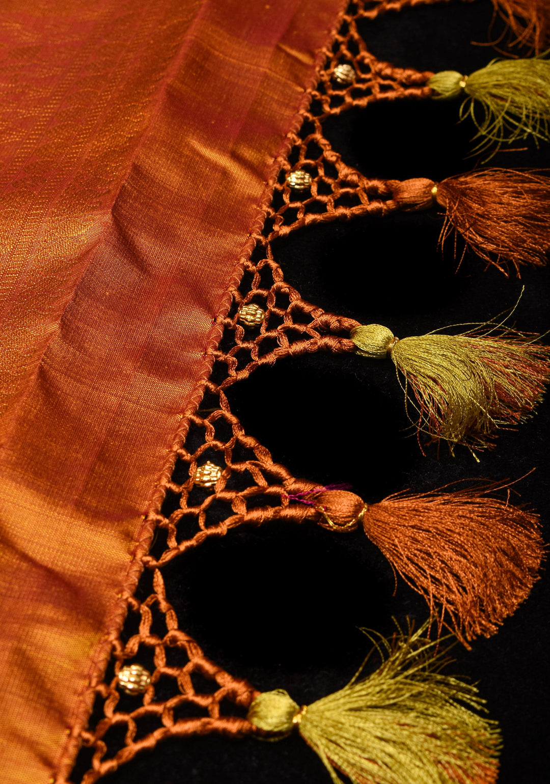 Citrine Dual  tone Kanjivaram Pure Silk Saree with Zari Floral motifs and zari border| SILK MARK CERTIFIED